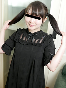 与双尾 E 杯色情女孩中出性爱  小泷千寻封面图